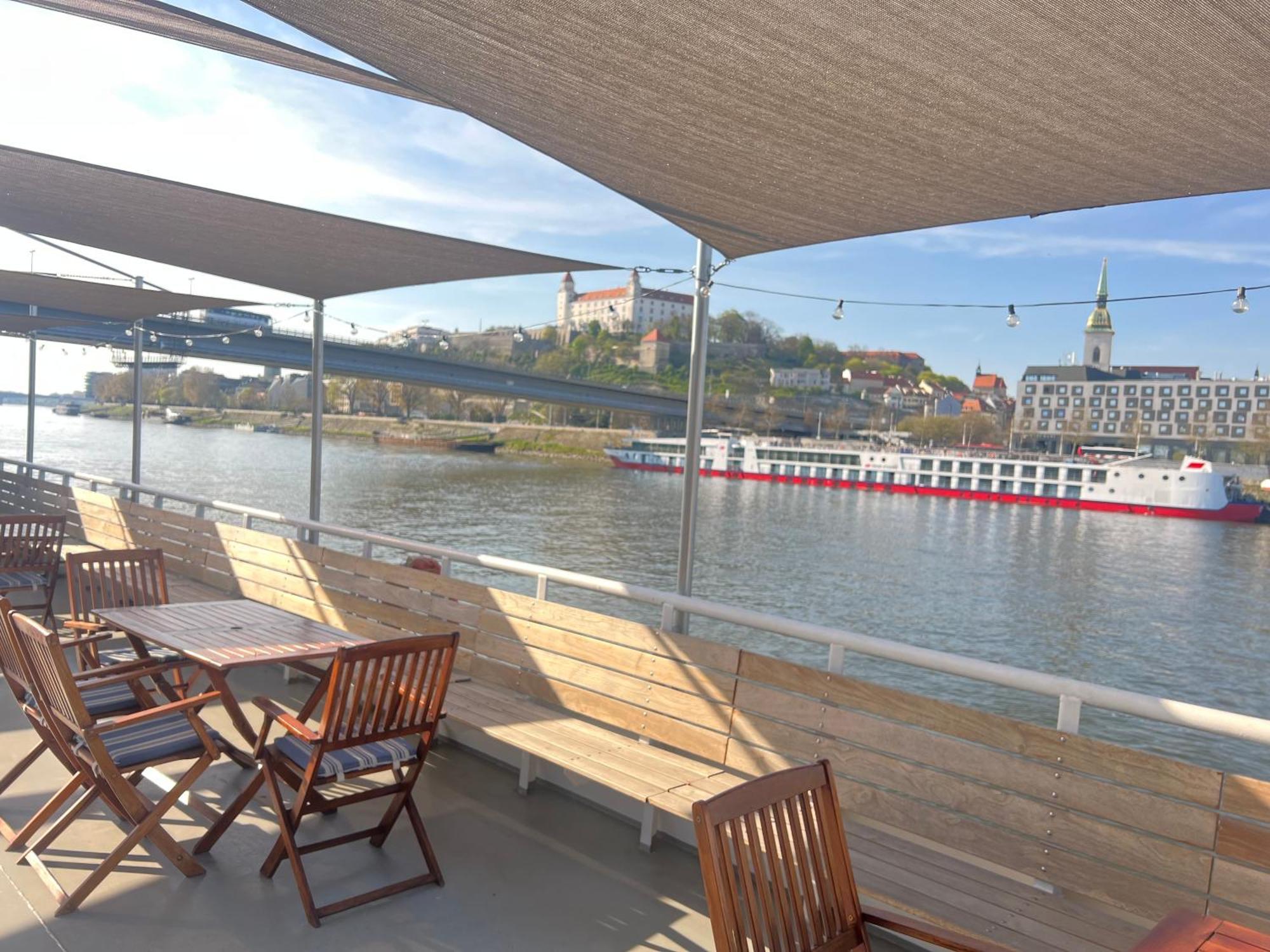 No1 Dream View Lejlighed Bratislava Eksteriør billede